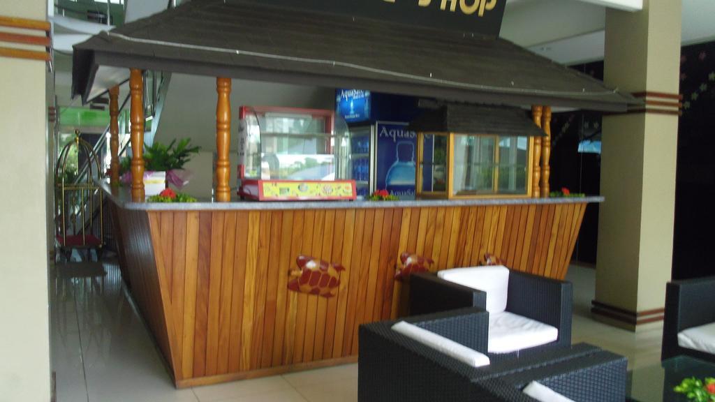 Trans International Hotel Nadi Exterior foto